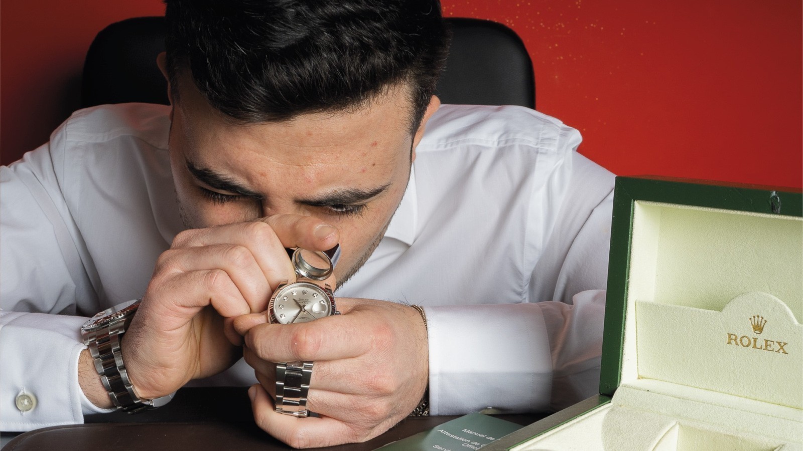 Dove Valutare il Tuo Orologio: Esperto, App o Gioielliere?